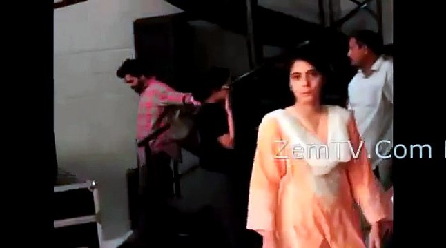 Meera fight at Nadia khan show, Leaked After Video - Mera Pakistan