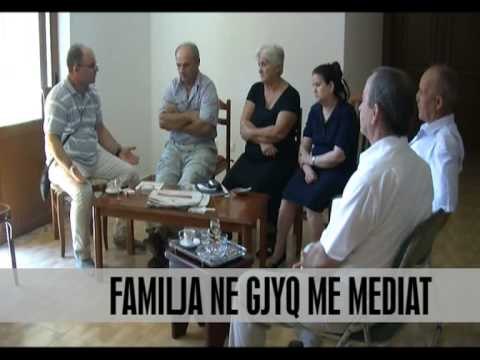 Familja Isufaj në gjyq me mediat - Vizion Plus - News, Lajme