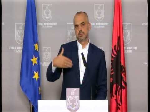 KTHEHET VALI BIZHGA EDI RAMA E EMERON DREJTORE TE KABINETIT TE KRYEMINISTRIT LAJM