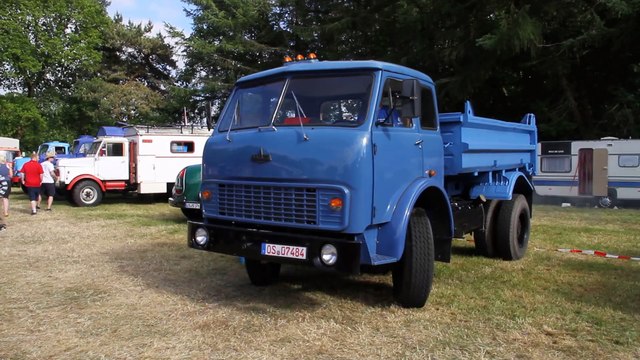 MAZ 5549 in Bockhorn auf dem Oldtimermarkt 2013