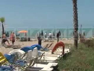 Atentat ne plazhin e Durresit ndertuesit - News, Lajme - Kanali 7