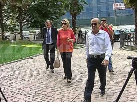 PS shperndan programin qeverises - News, Lajme - Kanali 7