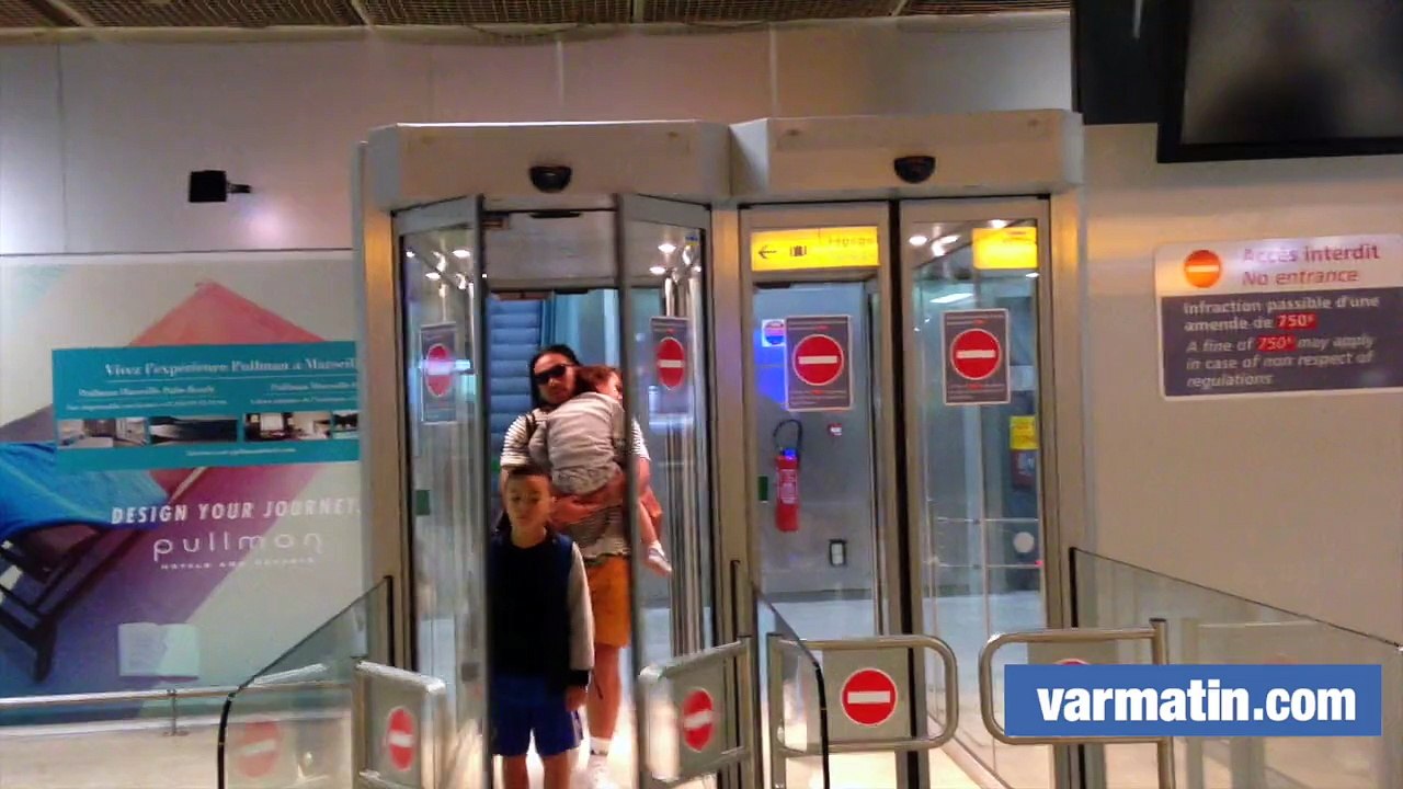 RCT: Mourad Boudjellal accueille Ma'a Nonu à l'aéroport