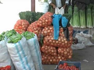 Bresheri prish prodhimet e fermereve - News, Lajme - Kanali 7