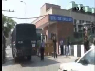 DENOHEN ME VDEKJE DENIM MAKSIMAL PER 4 PERDHUNUESIT E VAJZES INDIANE LAJM