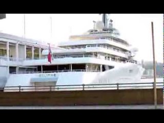 OFERTA E ABRAMOVICH LADY GAGA DO PERFITOJE 2 9 MLN USD PER FESTEN E VITIT TE RI LAJM