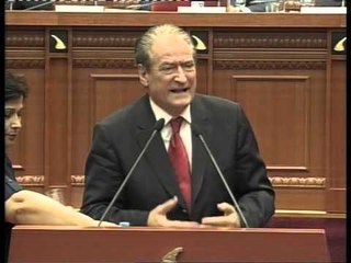 Batutat Blushi Berisha gjate debatit per programin e qeverise Rama