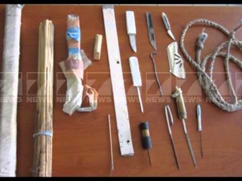 Pas vrasjes se shqiptarit ne burgun e Dhomokos gjenden arme ne qeli - News, Lajme - Kanali 7