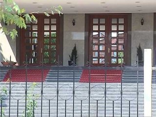 MINISTRAT HYJNE NE ZYRE VETEM SPIRO KSERA PRET PASARDHESIN E TIJ ERION VELIAJ LAJM