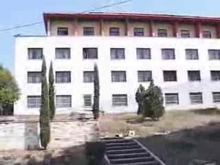 LIROHEN AMBJENTET ARBEN AHMETAJ URDHERON PASTRIMIN E QYTETIT STUDENTI LAJM