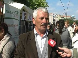 PANAIRI BUJQESOR NE KORÇE GJITHNJE E ME PAK PRODHIME USHQIMORE 100% NATYRALE LAJM