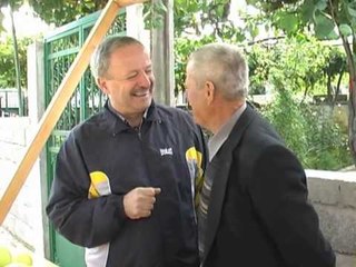 FESTA E MOLLEVE NE KORÇE MESAZH PER MBROJTJEN E CILESISE SE PRODHIMIT VENDAS LAJM