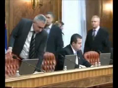 SHQIPTARET E PRESHEVES HIQEN TAKSAT ME KOSOVEN TAKOHET PERFAQESI ME DAÇIÇ LAJM
