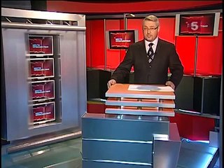 Мадагаскарец выпил бутылку русской водки и на жигулях врезался в трактор