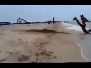 Hot Bikini Girl Prank hggvideo