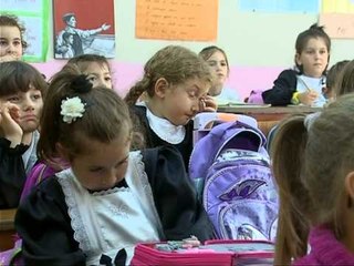 TE MESOSH NE KOPESHT PARASHKOLLORET ME TE PERGATITUR SE FEMIJET SHTEPIAKE LAJM