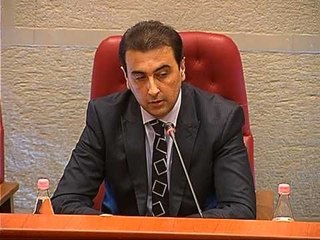 TIRANE,KESHILLI BASHKIAK ALDRIN DALIPI I PS RIKONFIRMOHET SI KRYETAR ME 32 VOTA PRO LAJM