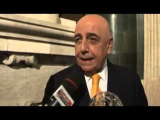 REVOLUCION TE MILANI BARBARA BERLUSCONI LARGON TE GJITHE DREJTUESIT E VJETER LAJM