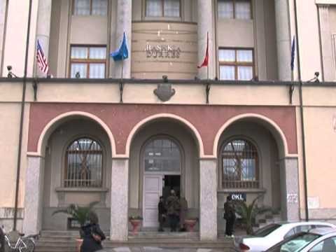 REFUZOHET KREDIA DURRES,BANKA I KA DHENE KREDI VETEM PAK TE PASTREVE LAJM