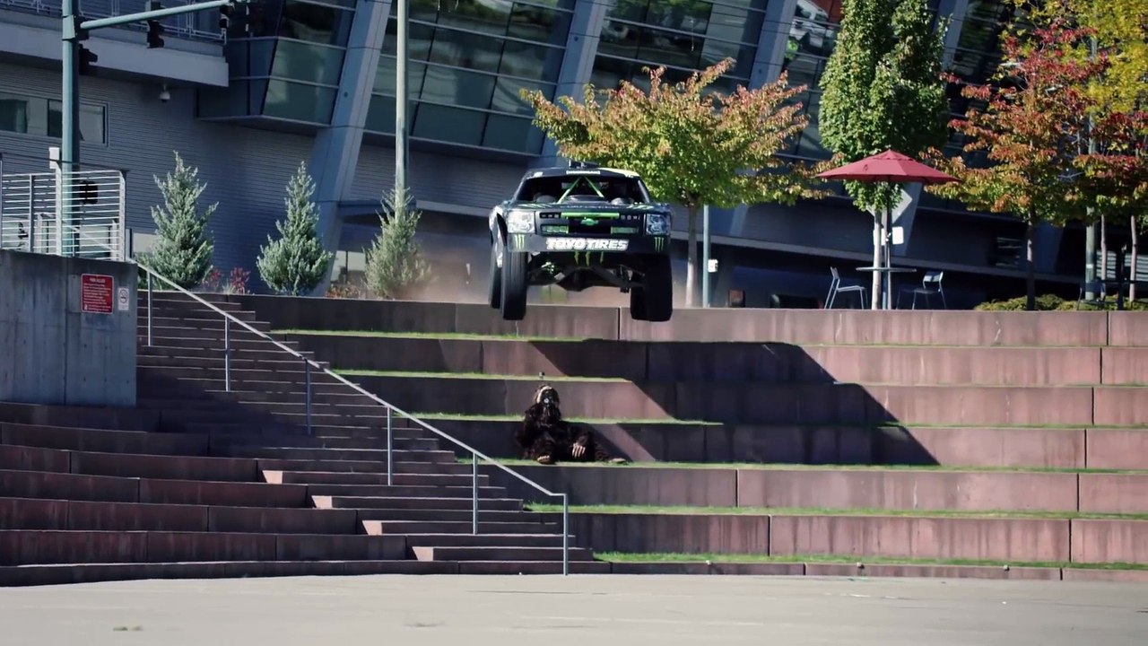 Cascades et saut de fou en 4x4 et en Buggy