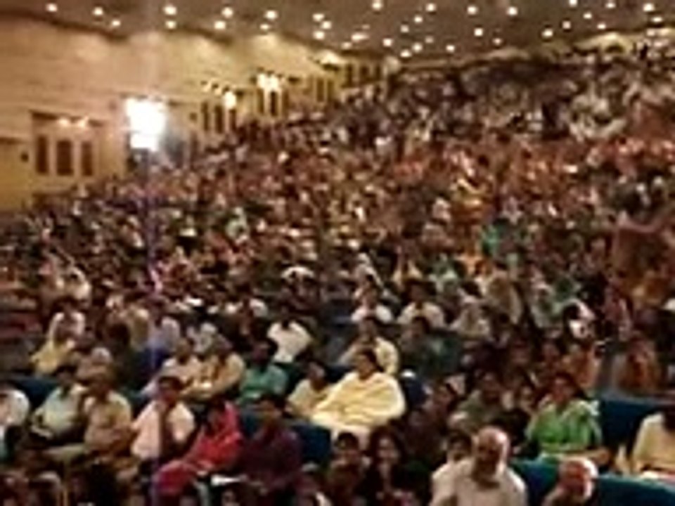 Funny Speech By a Bigra Student of BZU, Multan