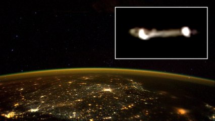 No, NASA astronaut Scott Kelly did not tweet a picture of a UFO