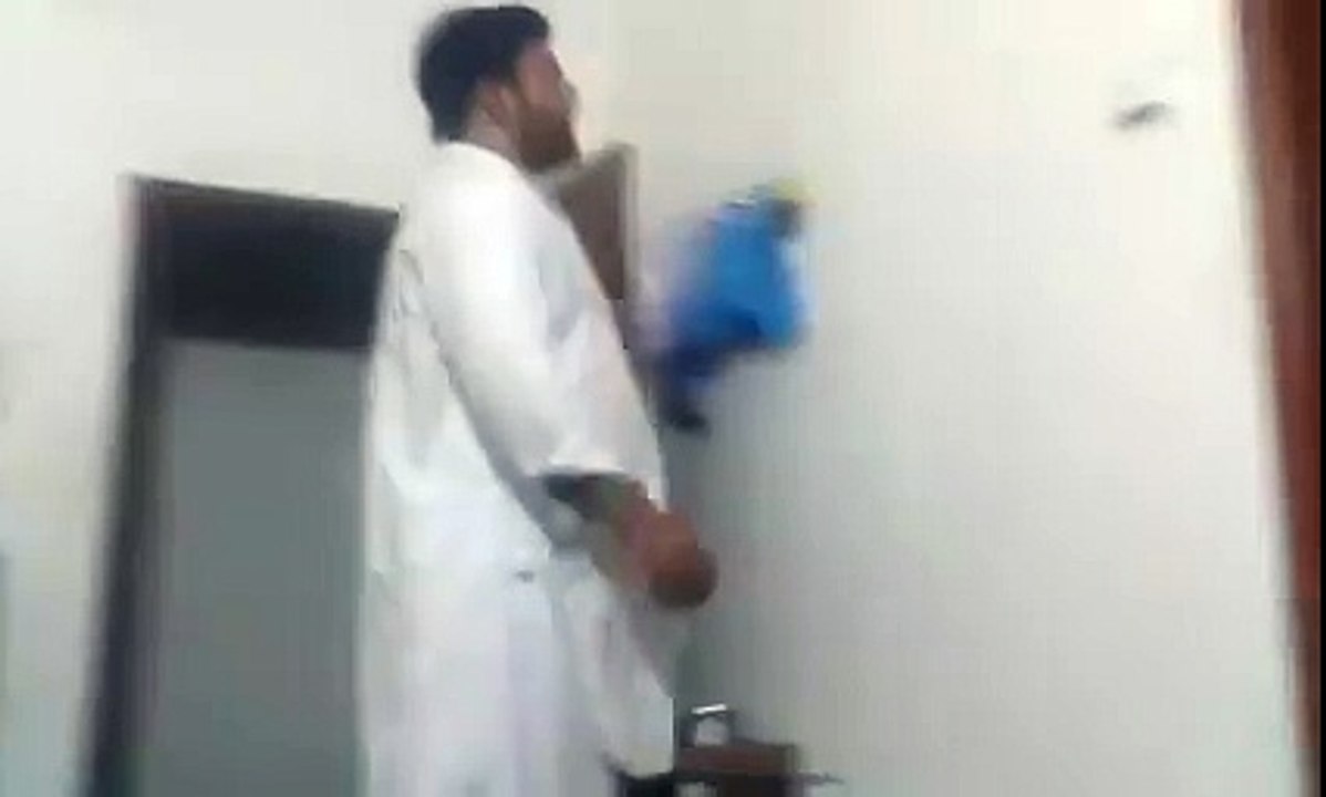 Verry Funny Video By Time4chill.com
