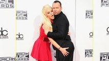 AMAs 2015: Jenny McCarthy GRABS Donnie Wahlberg's BUTT At AMAs 2015