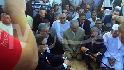 فيديو حصري .. سعيداني يذرف الدموع امام الجميع والسبب ..!!