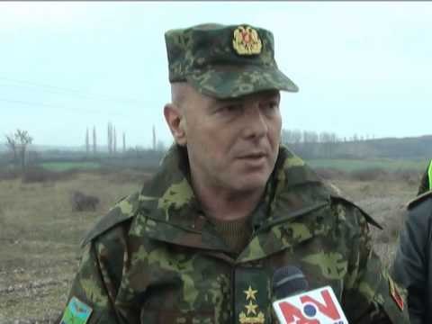 AKSIONI I USHTRISE HEQ MBETURINAT BUZE RRUGEVE KOMBETARE DHE NE BREGDET LAJM