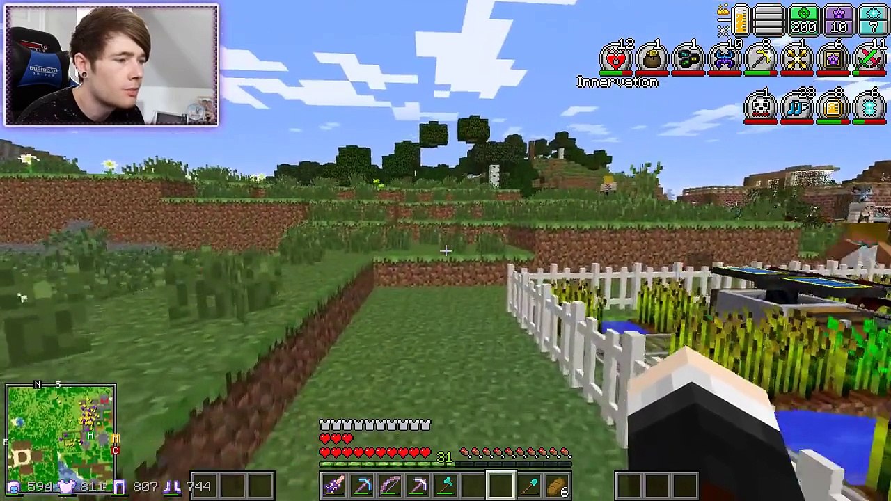 Minecraft | BEDROOM DESIGNER!! | Diamond Dimensions Modded Survival #227