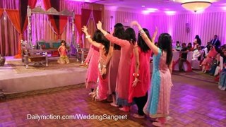 Karachi Wedding Mehndi Night Dance | Madly Of Songs | HD ✔