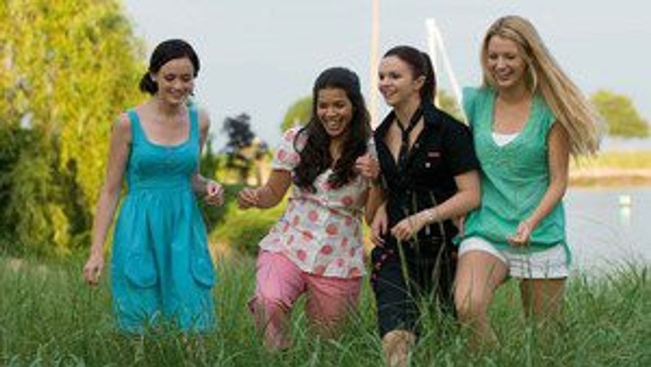 Watch The Sisterhood of the Traveling Pants 2 Full Movie ™