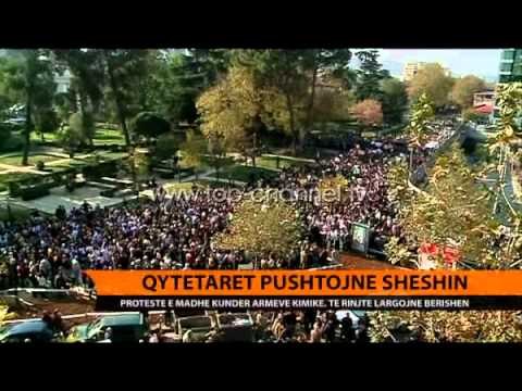 Qytetarët pushtojnë sheshin - Top Channel Albania - News - Lajme