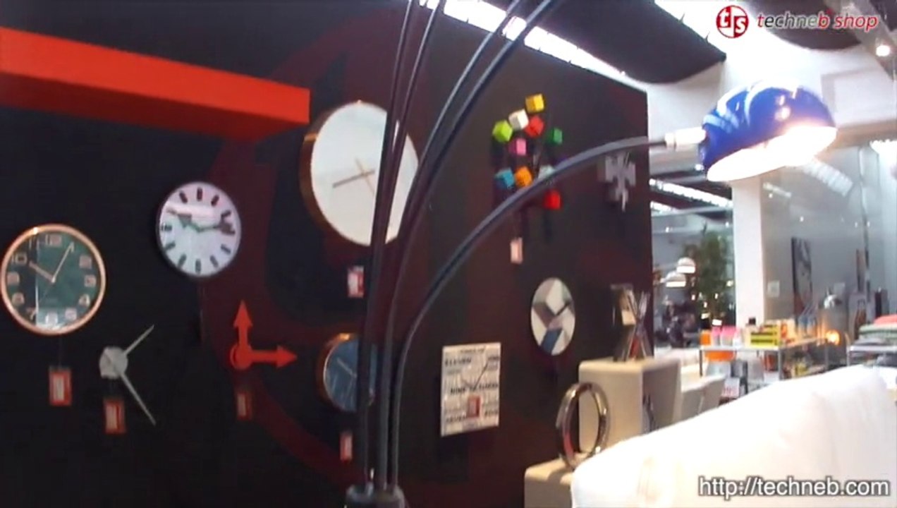 Lampe sur pied design 5 abat-jours ROLLIER en métal peint (multicolore)