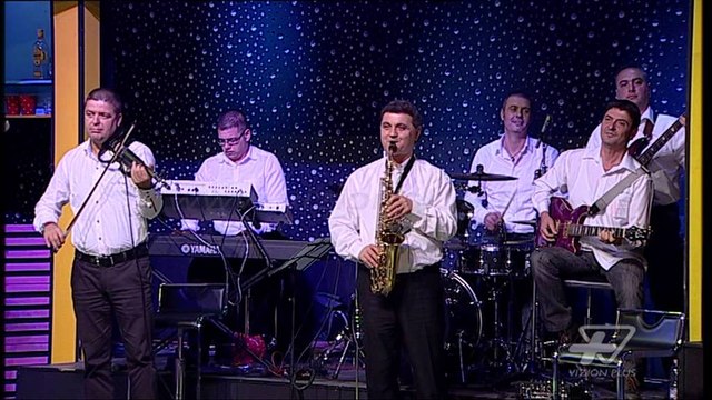 Agim Hushi dhe Agron Llakaj - O Sole Mio - Show Humor - Vizion Plus