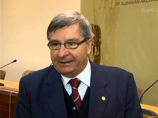 ZBULIMET ARKEOLOGJIKE PER ARKEOLOGUN NE SHQIPERI VEPRAT DEMTOHEN PASI ZBULOHEN LAJM