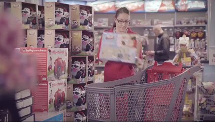 Volvo livre les courses de Noël de ses clients directement dans le coffre de leur voiture