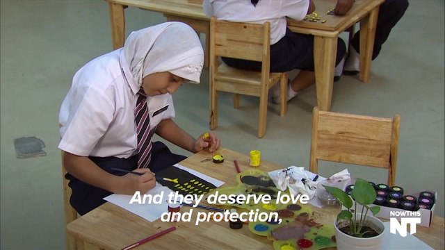 Obama Visits Refugees In Myanmar To Make A Point