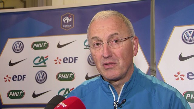 Foot - Elim. Euro 2017 (F) - Bleues : Bergeroo «Le contexte est compliqué»