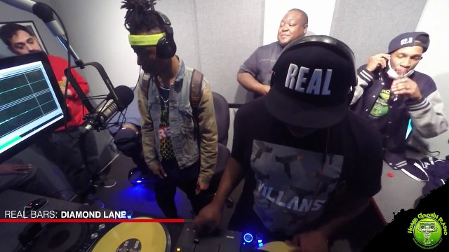 Bad Lucc & Stoney Tha Dealer REAL Bars Freestyle @ REAL 92.3 Home Grown Radio with DJ Hed, 11-23-2015
