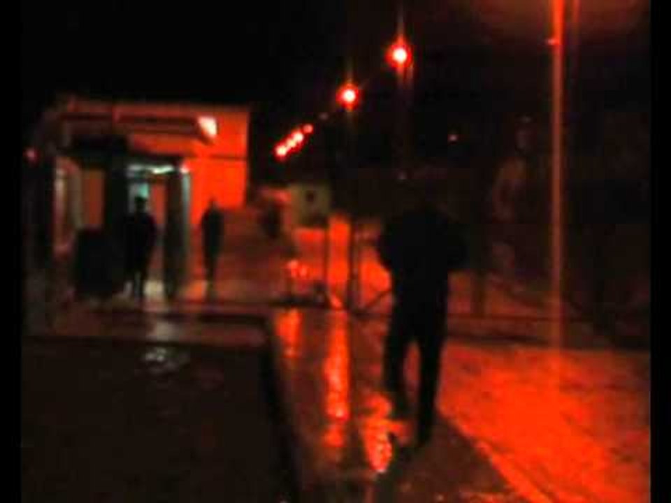 ARRATISJE SPEKTAKOLARE IKIN 7 TE DENUAR TE RREZIKSHEM NGA BURGU I DRENOVES LAJM