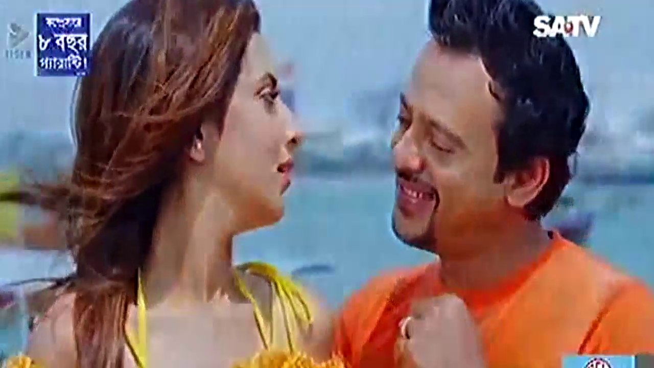 Bangla Item Song of Krisno Pokkho Movie  Riaz & Mahiya Mahi Trailer