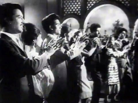 Waheed Murad (October 2, 1938 – November 23, 1983) Pakistani film actor, producer and script writer, famous for his charming expressions, attractive personality, tender voice and unusual talent for acting. He is often re