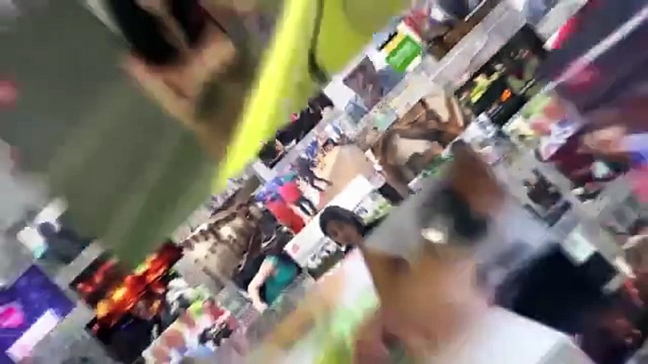 WHILE MASTURBATION A YOUTH CAUGHT BY A NEIGHBOR