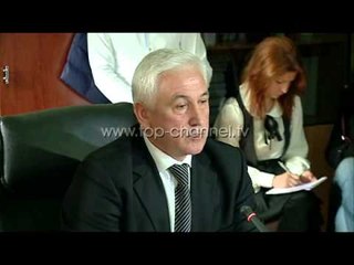 Naço paralajmëron stuhinë - Top Channel Albania - News - Lajme