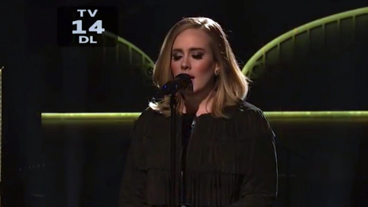 Adele - Hello (MicFeed) - SNL Saturday Night Live 2015