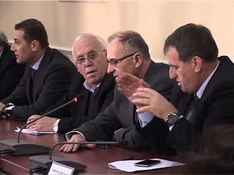 PAKETA ANTIKORRUPSION DEBATE TE FORTA NE KOMISIONIN E LIGJEVE MES PALEVE LAJM