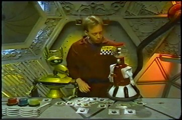 MST3k 305 - Stranded in Space