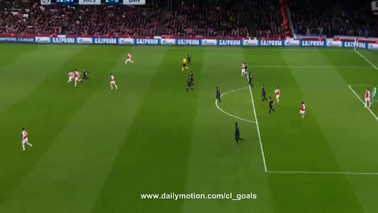 Sanchez Goal ! Arsenal 2:0 Dinamo | Champions League
